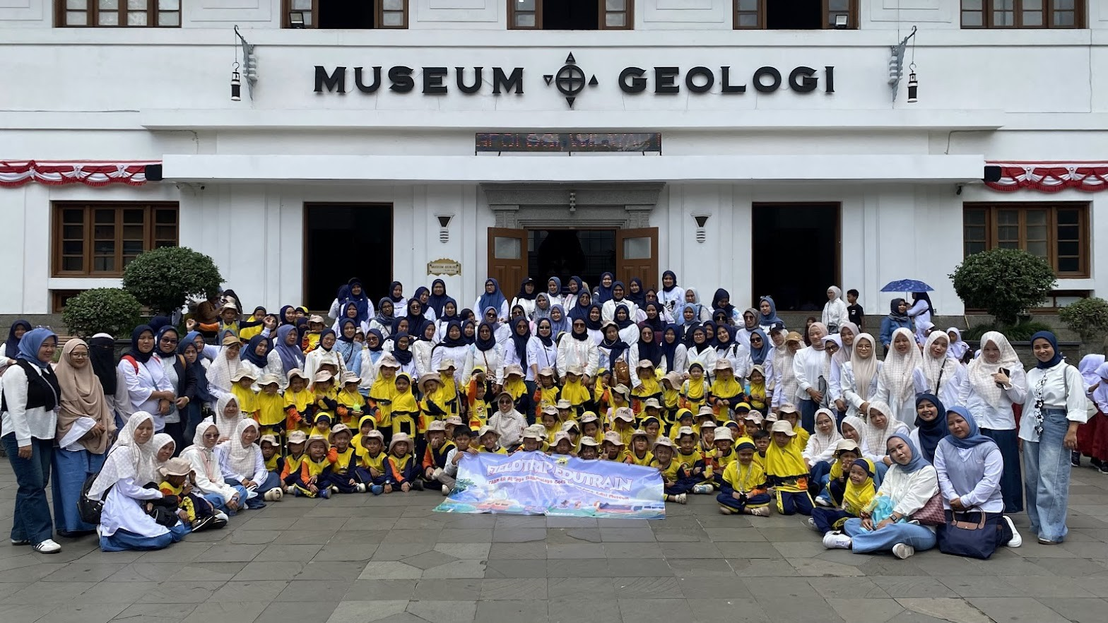 Dokumentasi kegiatan Edu Train